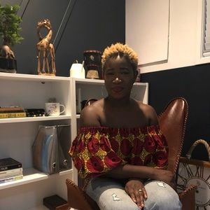 Meet your Posher, Jennifer